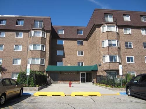 220 S Roselle Unit 403, Schaumburg, IL 60193