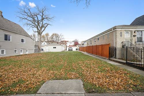 4832 W School, Chicago, IL 60641