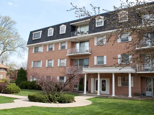 415 Wesley Unit 26, Oak Park, IL 60302