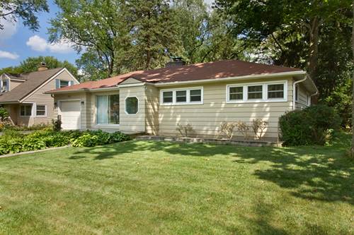 351 Woodstock, Glen Ellyn, IL 60137