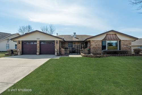 1225 Lynnfield, Bartlett, IL 60103