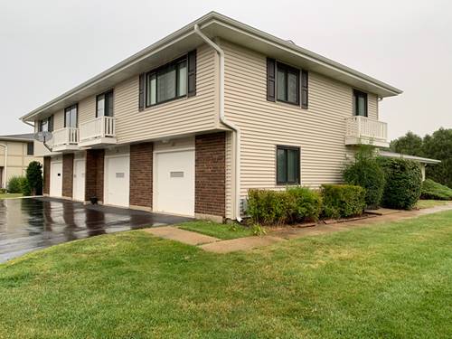 121 Millbrook Unit 121, Schaumburg, IL 60193