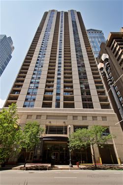 200 N Dearborn Unit 3504, Chicago, IL 60601