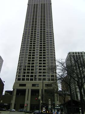 1030 N State Unit 6M, Chicago, IL 60610