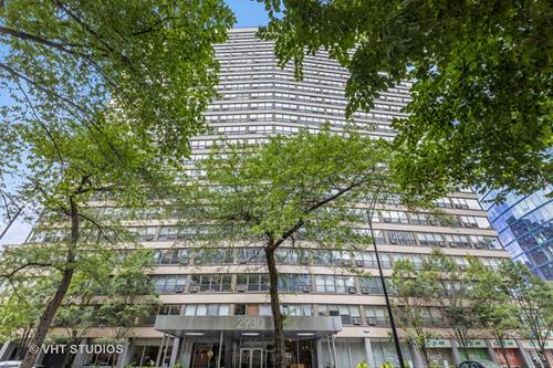 2930 N Sheridan Unit 207, Chicago, IL 60657