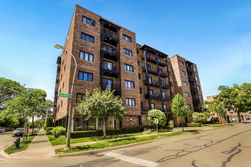 414 Clinton Unit 604, River Forest, IL 60305