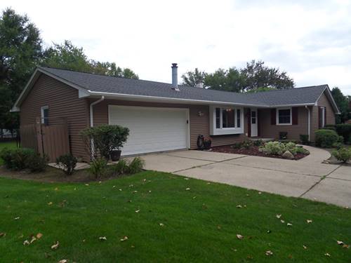 12 Barclay, Montgomery, IL 60538