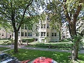 1426 W Lunt Unit 2N, Chicago, IL 60626