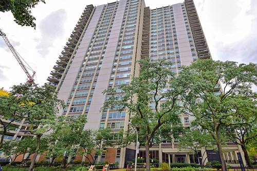 1255 N Sandburg Unit 1407, Chicago, IL 60610