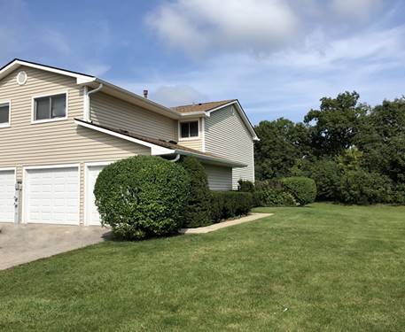 17265 W Maple Unit A, Gurnee, IL 60031