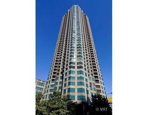 400 N LaSalle Unit 3203, Chicago, IL 60654