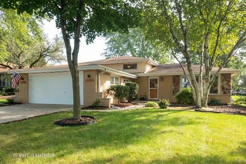 9S305 Kearney, Downers Grove, IL 60516