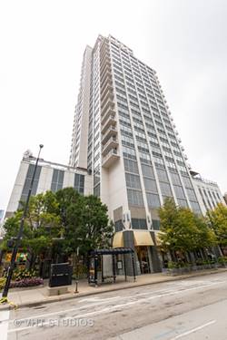 200 W Grand Unit 802, Chicago, IL 60654