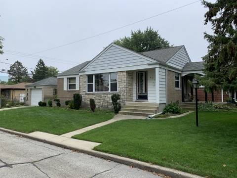 5153 Davis, Skokie, IL 60077