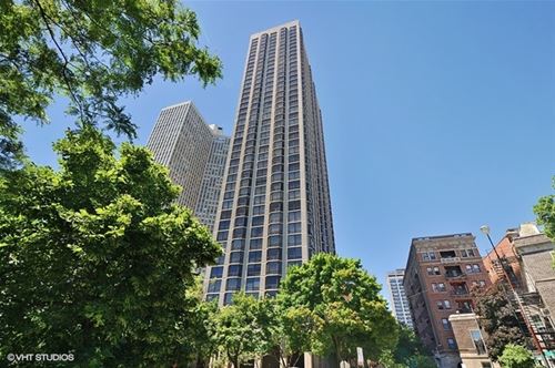 2650 N Lakeview Unit 4002, Chicago, IL 60614