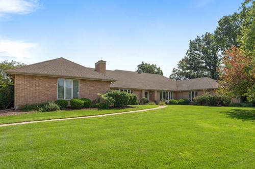 30 Highgate, St. Charles, IL 60174