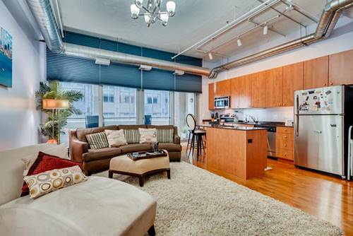 565 W Quincy Unit 504, Chicago, IL 60661