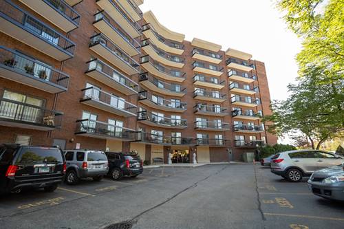 711 S River Unit 811, Des Plaines, IL 60016