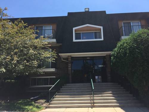 3223 W Parkway Unit 3B, Northbrook, IL 60062