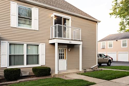 425 James Unit D, Glendale Heights, IL 60139