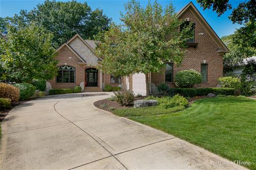 827 Santa Maria, Naperville, IL 60540