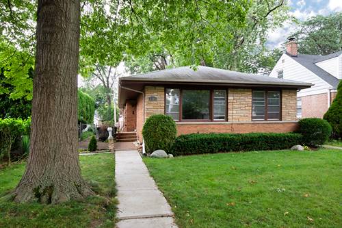 8308 Kedvale, Skokie, IL 60076