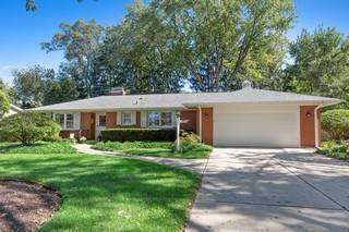 535 N Clifton, Elgin, IL 60123