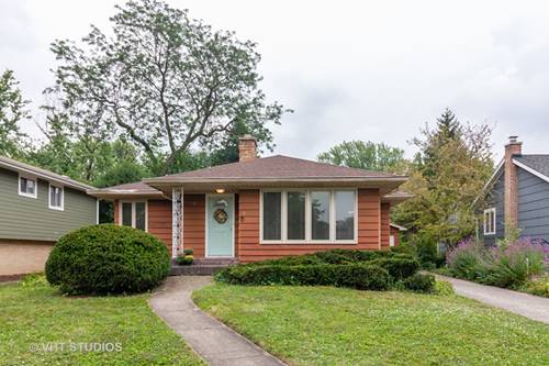 11 Tuttle, Clarendon Hills, IL 60514