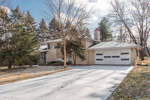 521 64th, Westmont, IL 60527