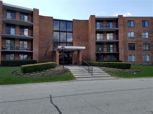 1605 E Central Unit 305A, Arlington Heights, IL 60005