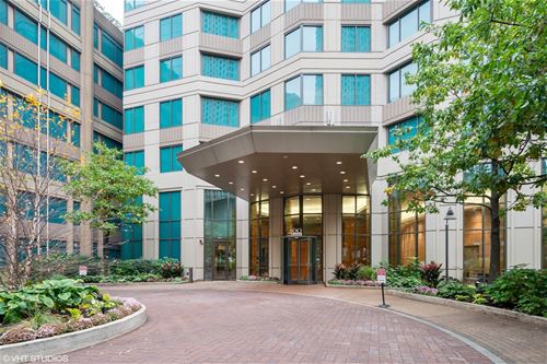 400 N LaSalle Unit 3108, Chicago, IL 60654