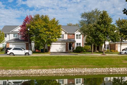 2168 W Silverleaf, Addison, IL 60101