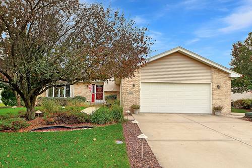 2852 Sharon, New Lenox, IL 60451