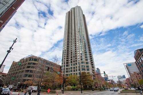 400 N LaSalle Unit 2108, Chicago, IL 60654