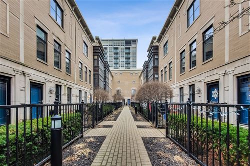 1816 S Indiana Unit A, Chicago, IL 60616