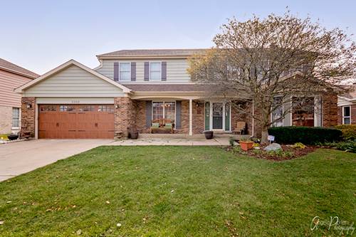 2260 N Charter Point, Arlington Heights, IL 60004