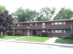 1805 W Hatherleigh Unit 2B, Mount Prospect, IL 60056