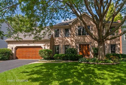 925 Spindletree, Naperville, IL 60565