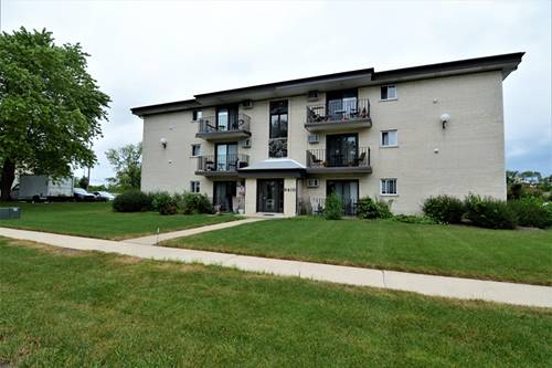 8410 Captons Unit 302, Darien, IL 60561