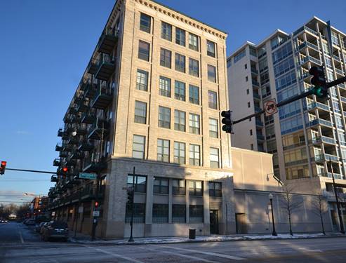 1801 S Michigan Unit 105, Chicago, IL 60616