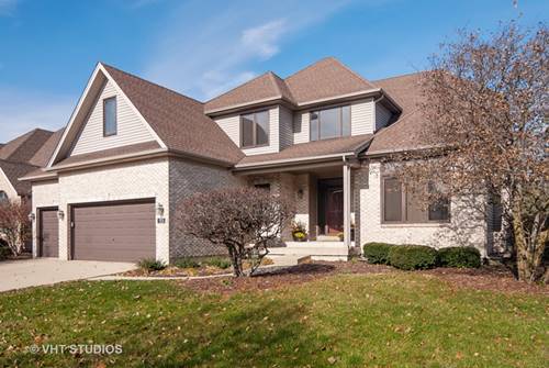 33 W Sandstone, South Elgin, IL 60177