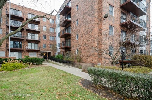 1501 Oak Unit 305, Evanston, IL 60201