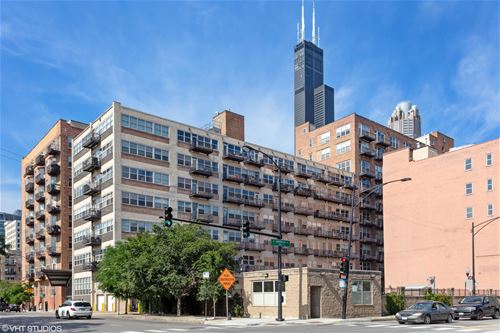 500 S Clinton Unit 1013, Chicago, IL 60607