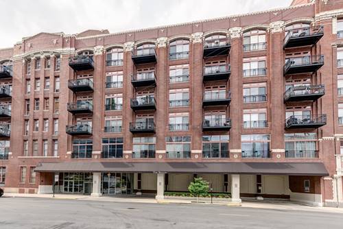 360 W Illinois Unit 213, Chicago, IL 60654