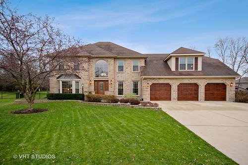 810 Rotolo, Batavia, IL 60510