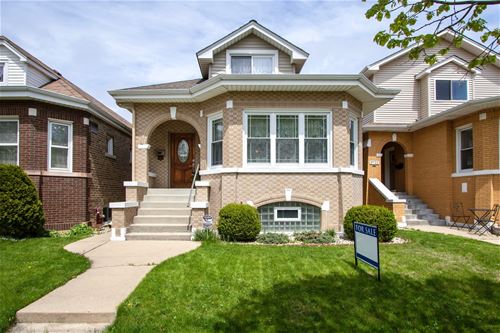 5724 W Cullom, Chicago, IL 60634