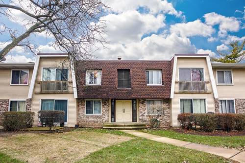 2932 Roberts Unit 8, Woodridge, IL 60517