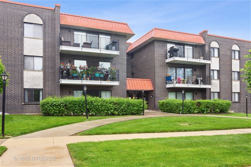 1255 W Prospect Unit 106, Mount Prospect, IL 60056