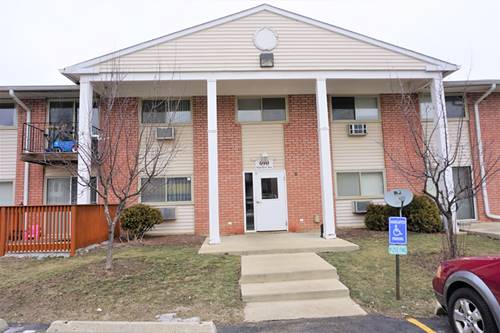 690 Marilyn Unit 205, Glendale Heights, IL 60139