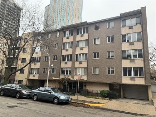 539 W Stratford Unit 502, Chicago, IL 60657